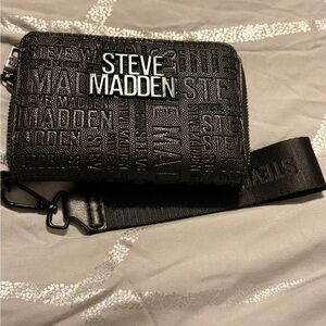 Steve Madden Black Wallet